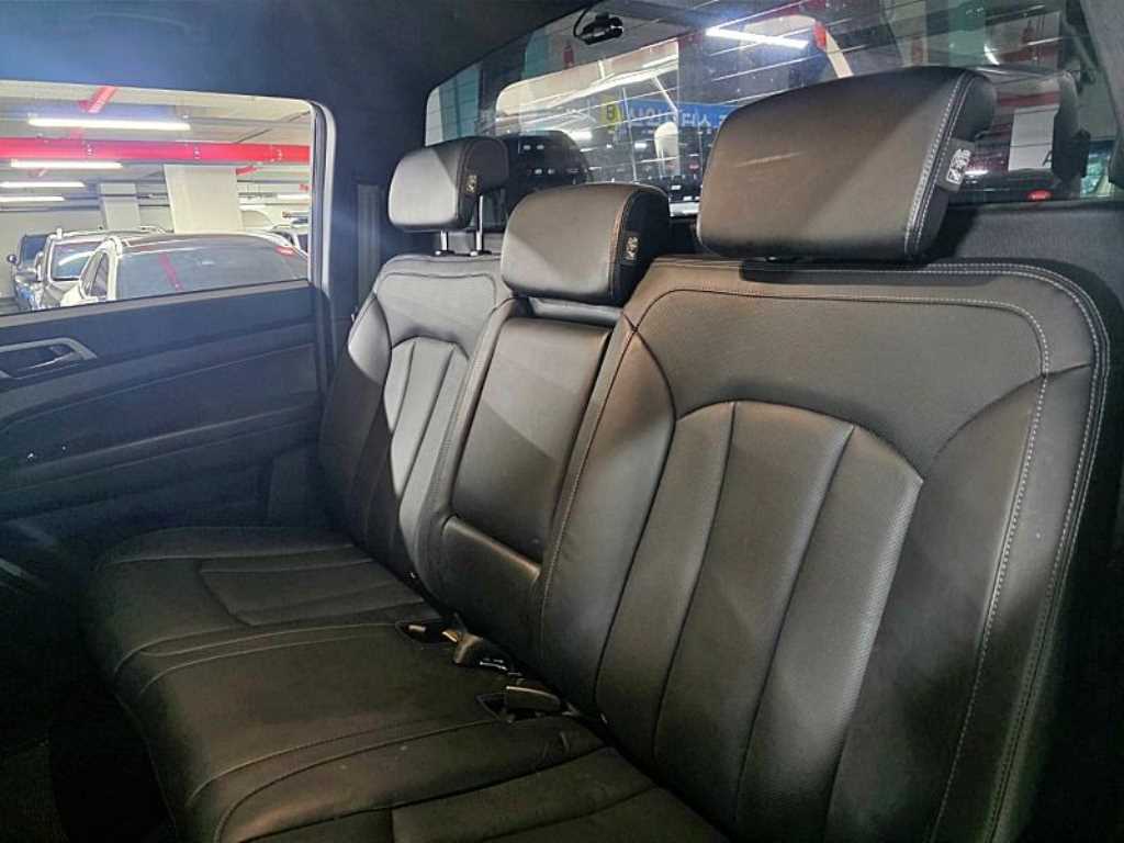 Ssangyong Rexton 2024 Verde - Importación desde Corea - HF Imports Iquique - Foto 16