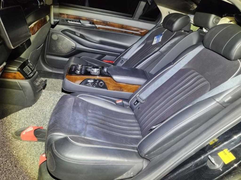 Genesis EQ900 - Vista 9