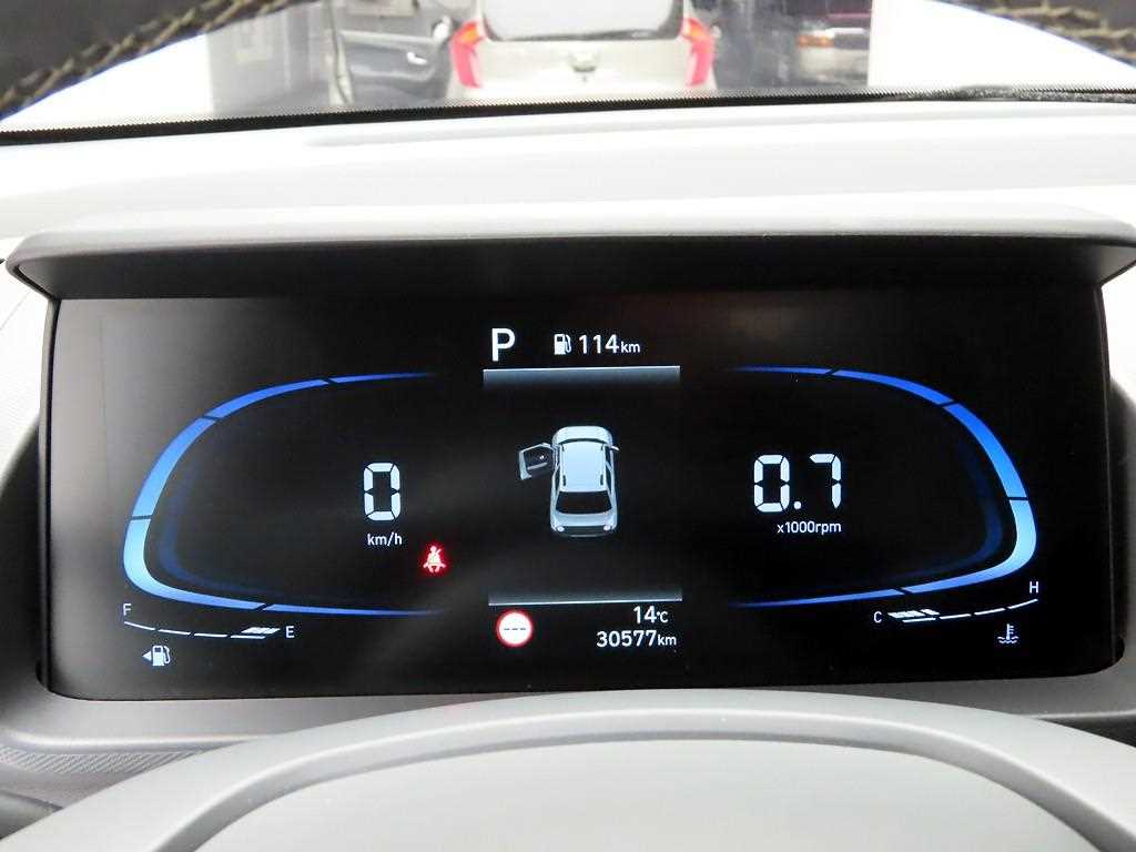 HYUNDAI Casper - Vista 6