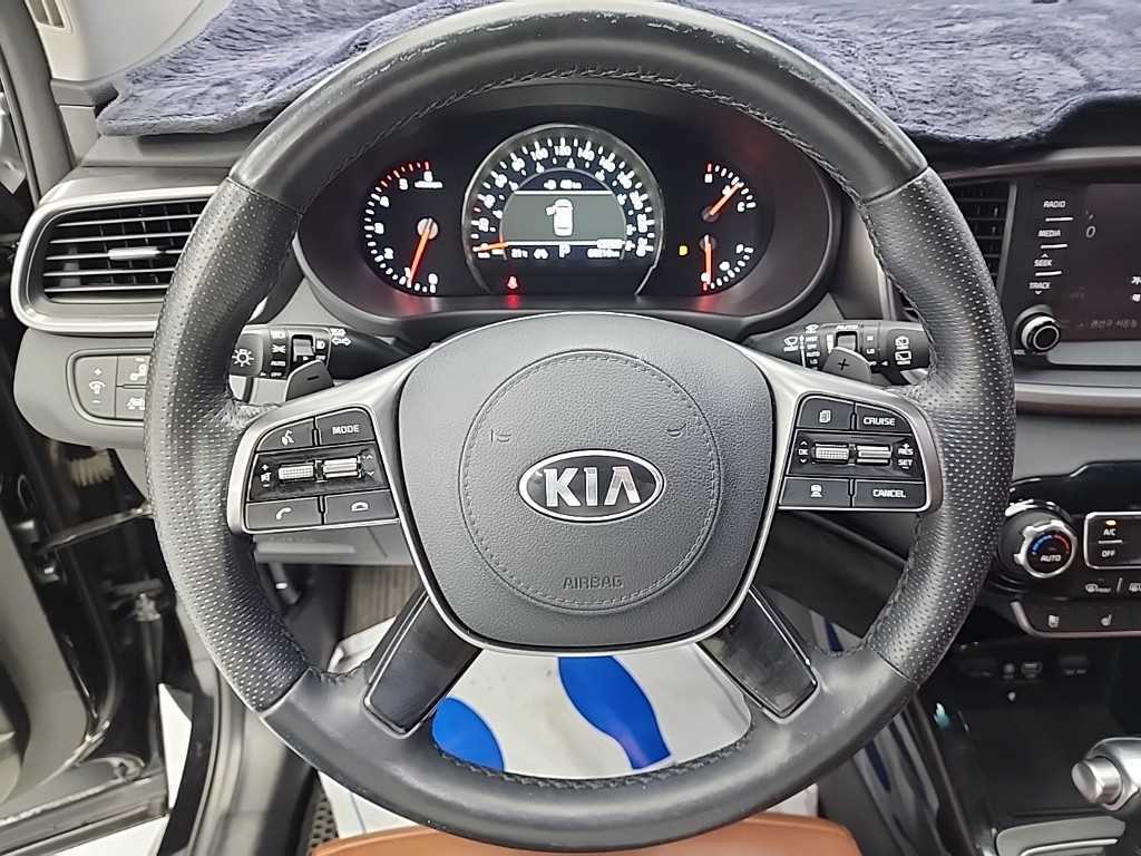 KIA Sorento - Vista 9