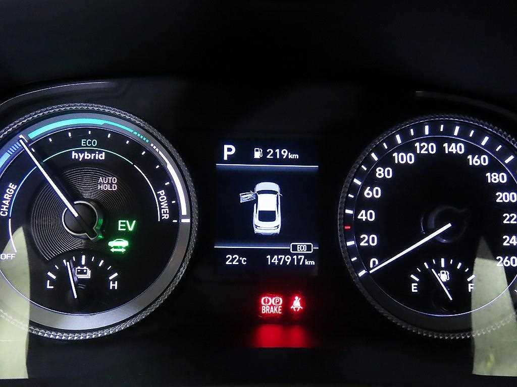 HYUNDAI Sonata - Vista 9