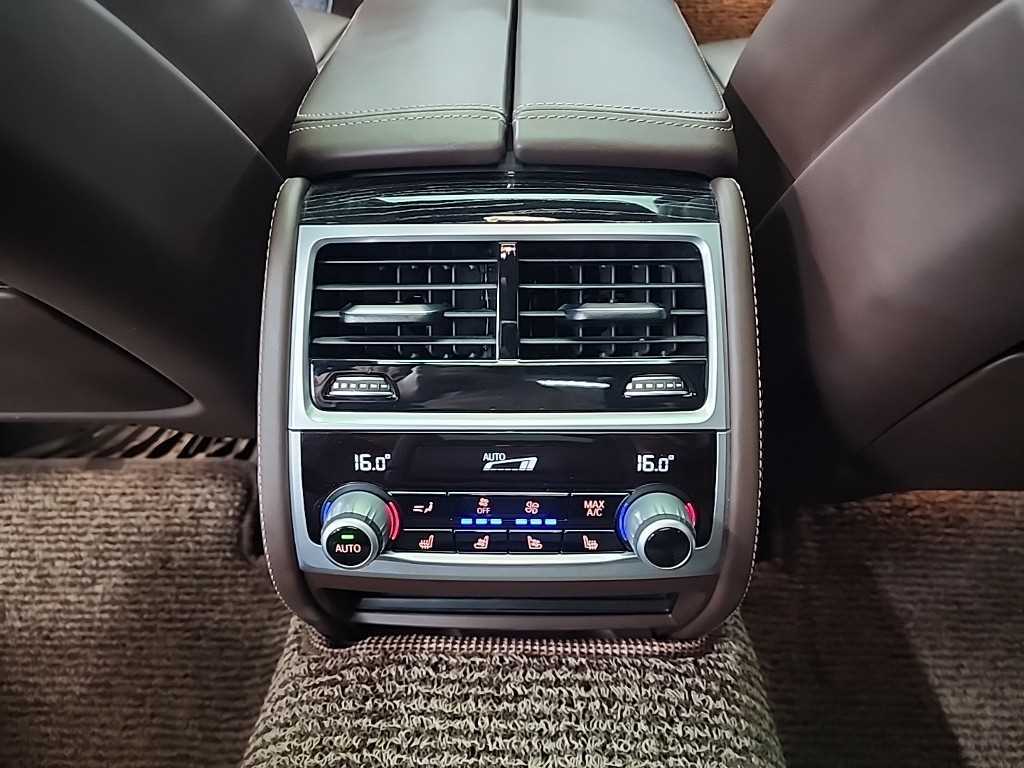 BMW 7 Series 2018 Gris - Importación desde Corea - HF Imports Iquique - Foto 13