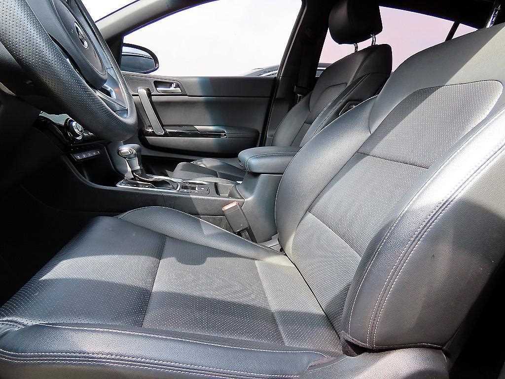 KIA Sportage - Vista 5