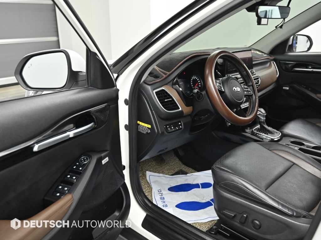 KIA Seltos - Vista 11