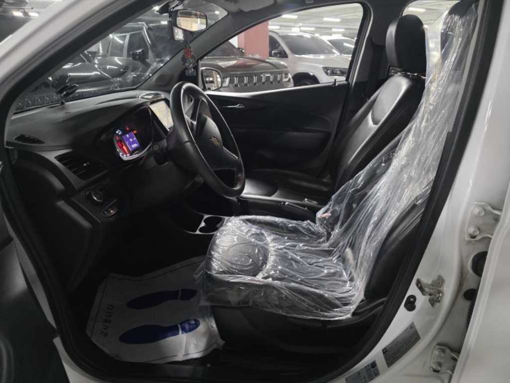 Chevrolet Spark - Vista 6