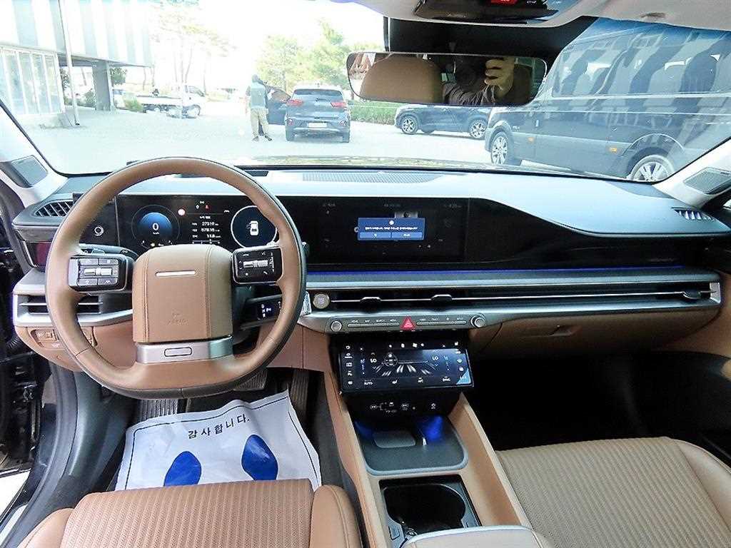 HYUNDAI Grandeur - Vista 7