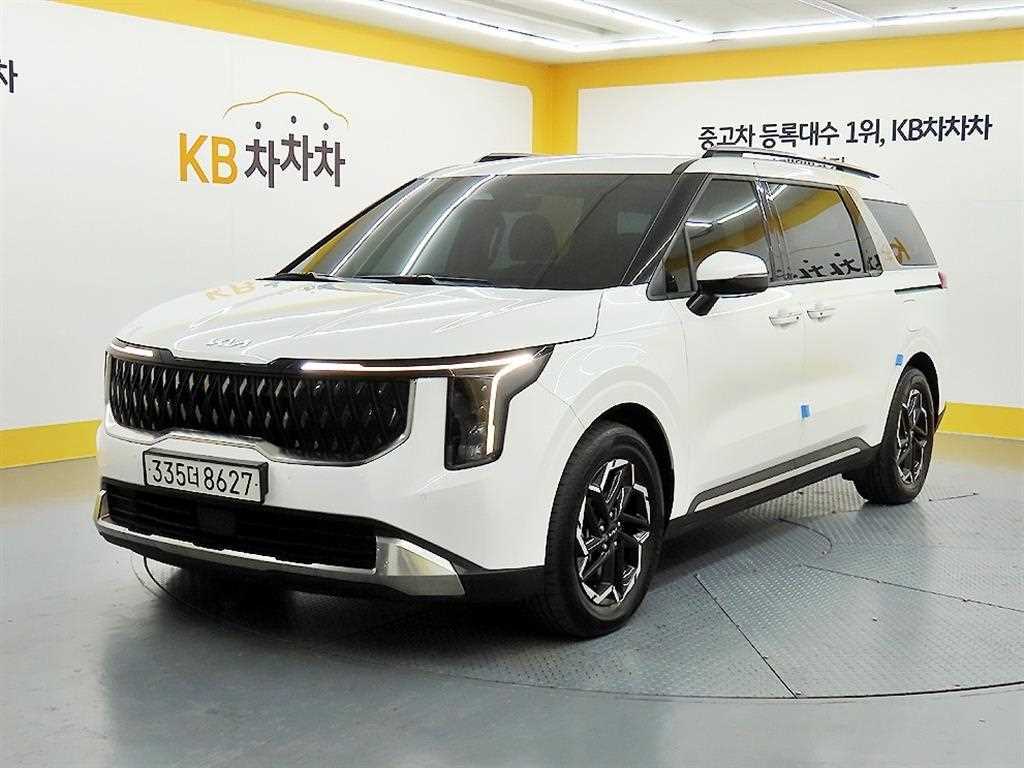 KIA Carnival - Vista 2