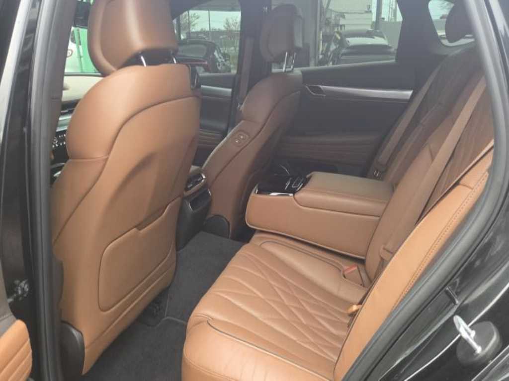 Genesis G80 - Vista 7