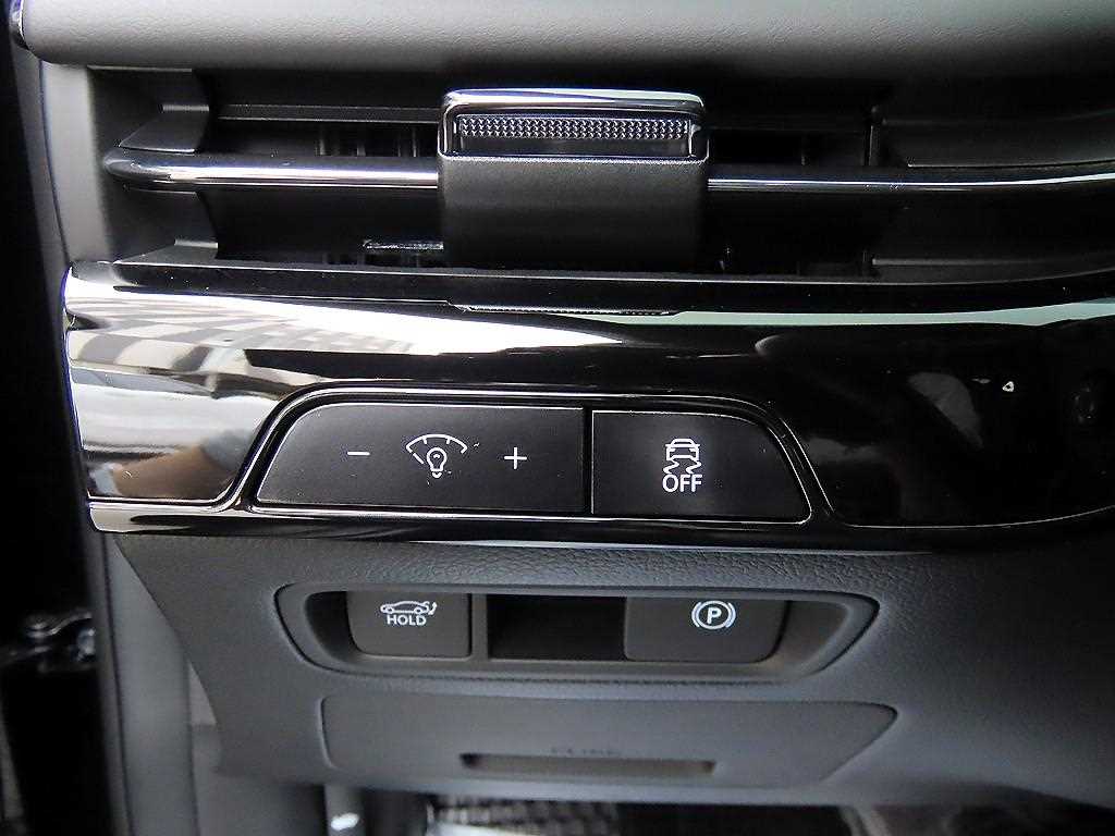 Genesis G80 2026 Negro - Importación desde Corea - HF Imports Iquique - Foto 13