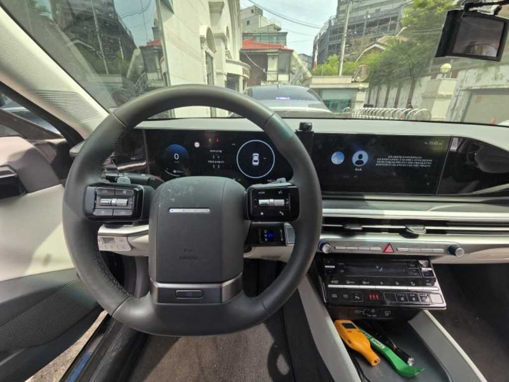 HYUNDAI Grandeur - Vista 4