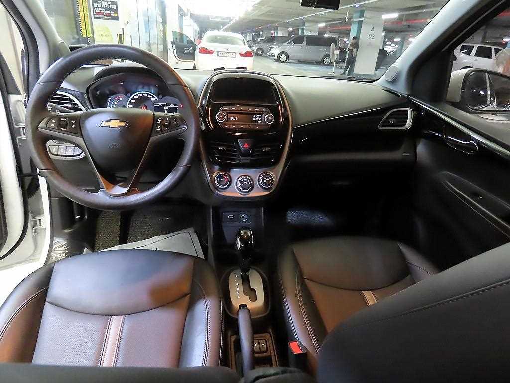 Chevrolet Spark - Vista 10
