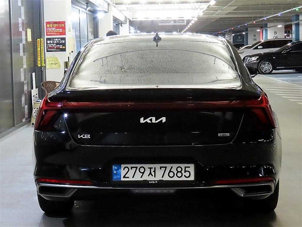KIA K8 - Vista 5