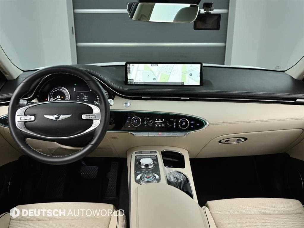 Genesis GV70 - Vista 7