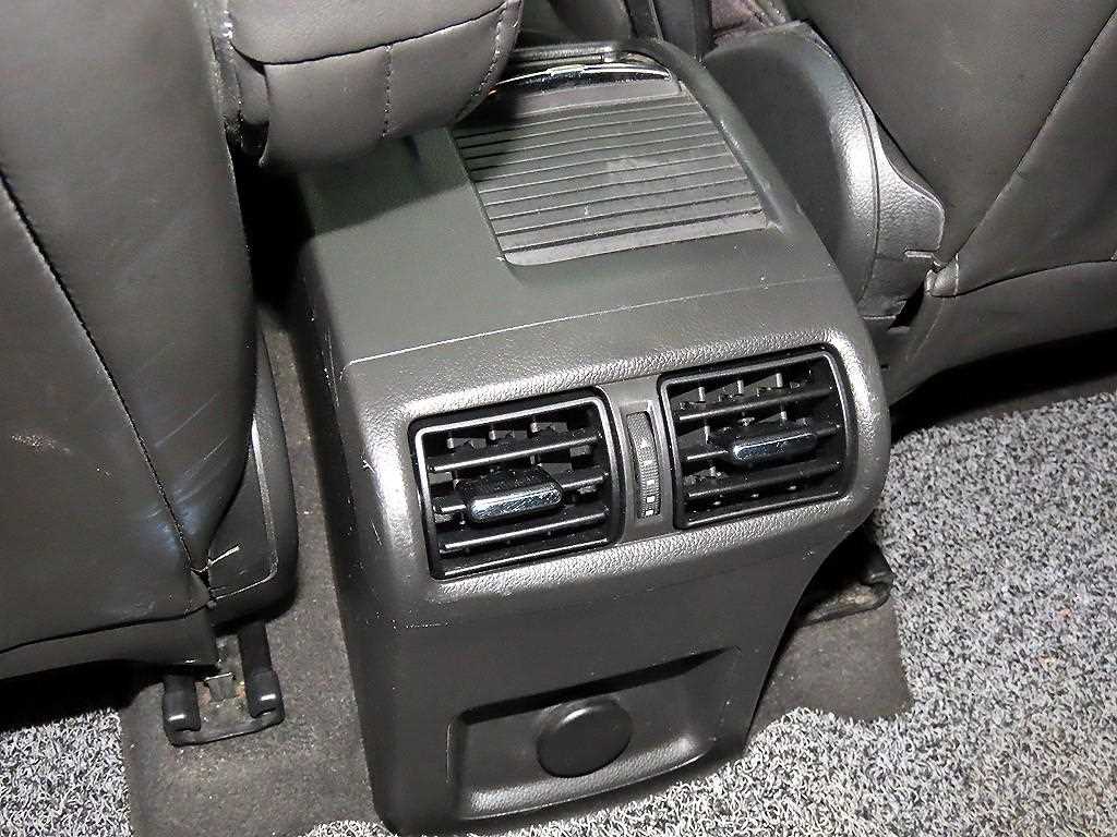 Chevrolet Orlando 2014 Café - Importación desde Corea - HF Imports Iquique - Foto 13