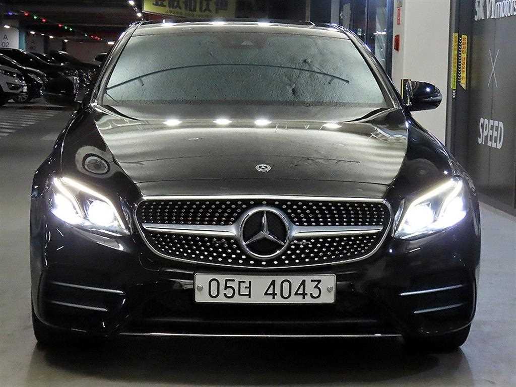 Mercedes Benz E class - Vista 2