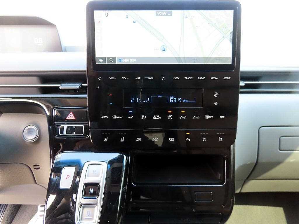 HYUNDAI Staria 2024 Blanco - Importación desde Corea - HF Imports Iquique - Foto 13