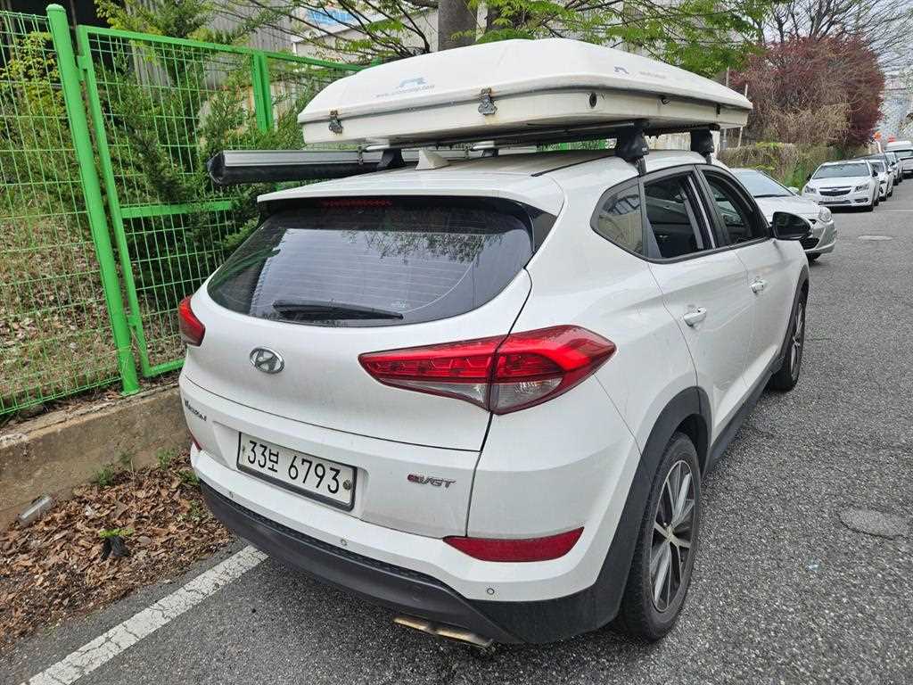 HYUNDAI Tucson - Vista 3