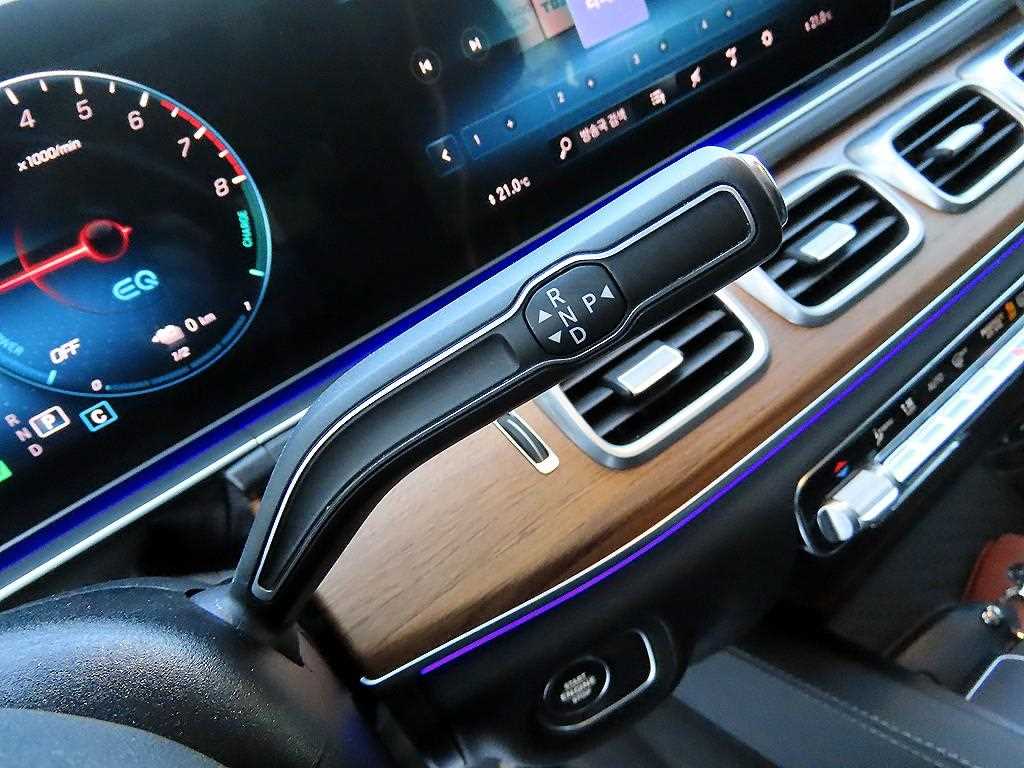 Mercedes Benz GLE Class - Vista 11