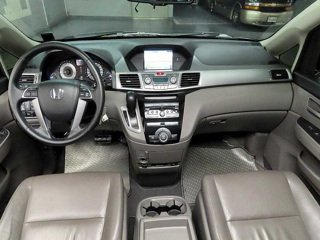 Honda Odyssey - Vista 8