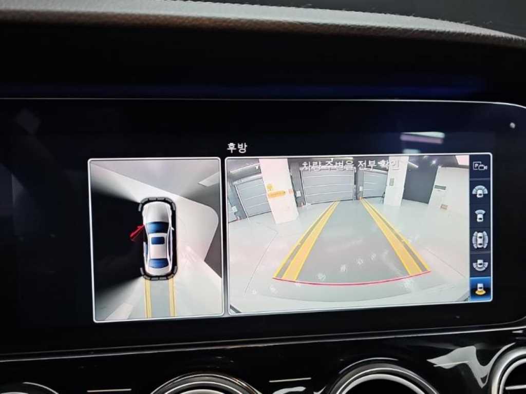 Mercedes Benz E class - Vista 9