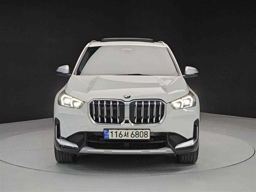 BMW X1 - Vista 2