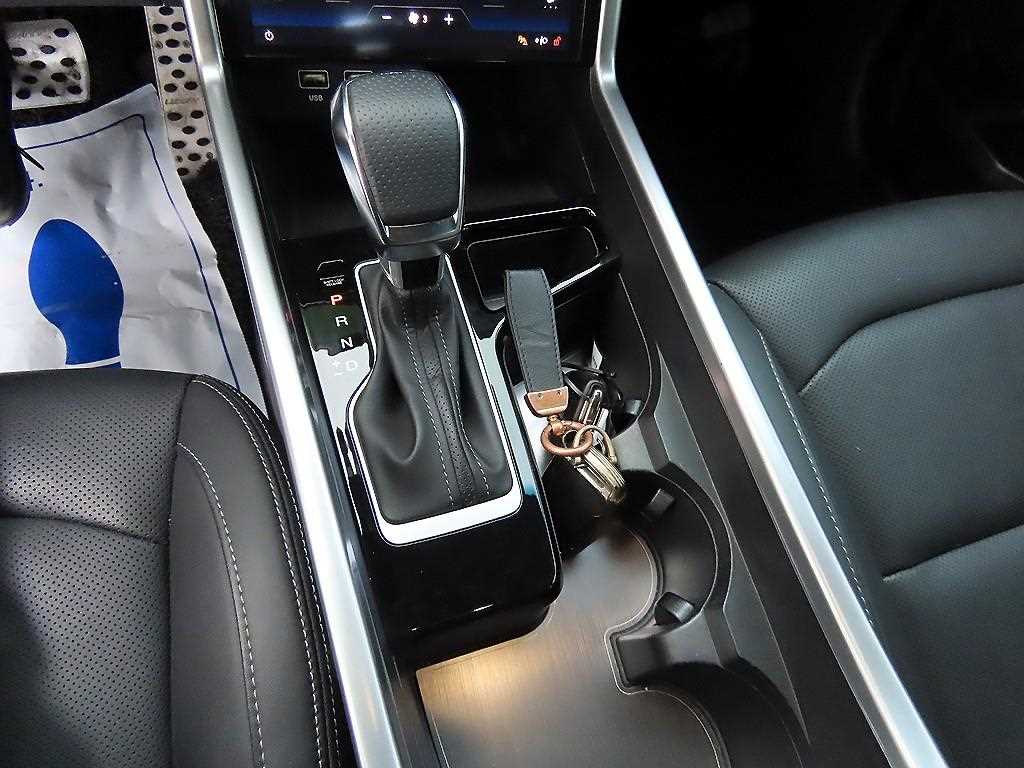 Ssangyong Torres - Vista 10