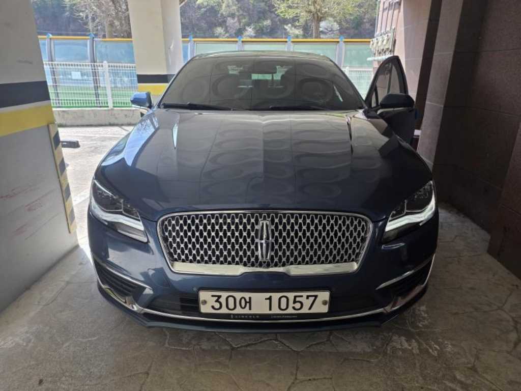 Lincoln MKZ 2018 Azul - Importación desde Corea - HF Imports Iquique - Foto 1