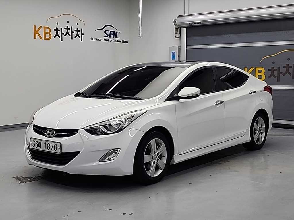 HYUNDAI Avante 2012 Blanco - Importación desde Corea - HF Imports Iquique - Foto 1