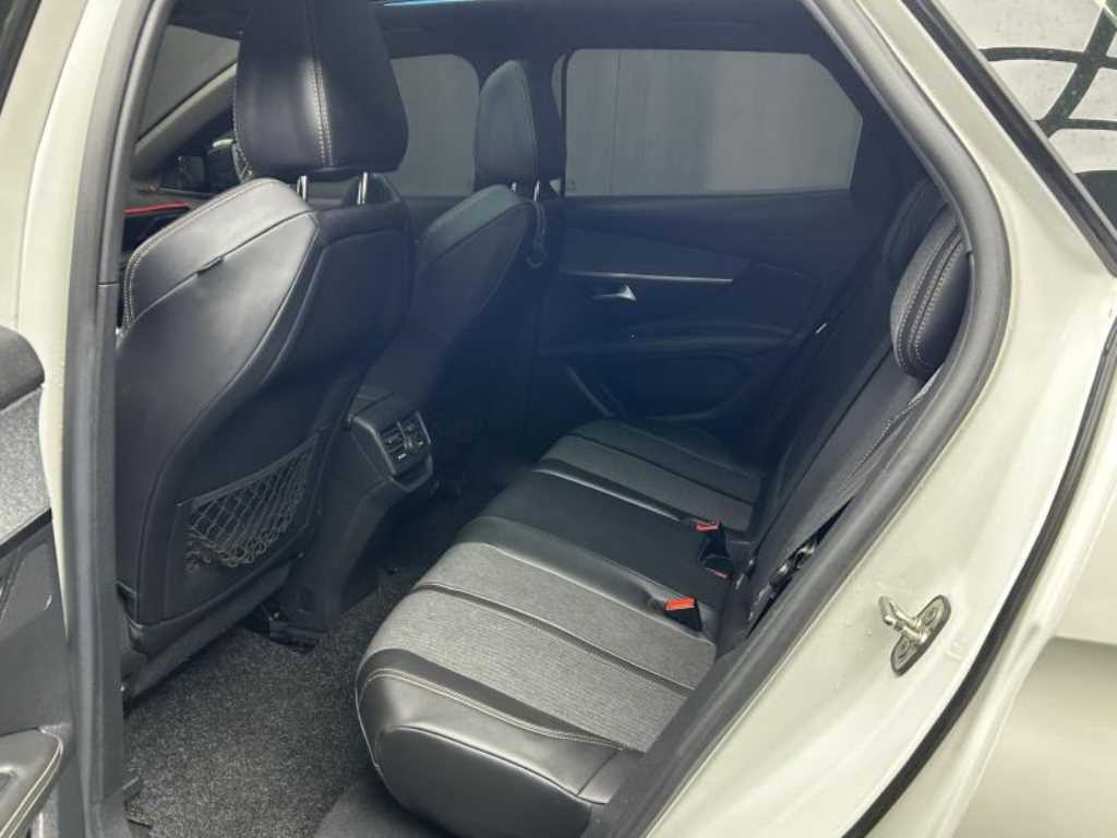 Peugeot 3008 - Vista 6