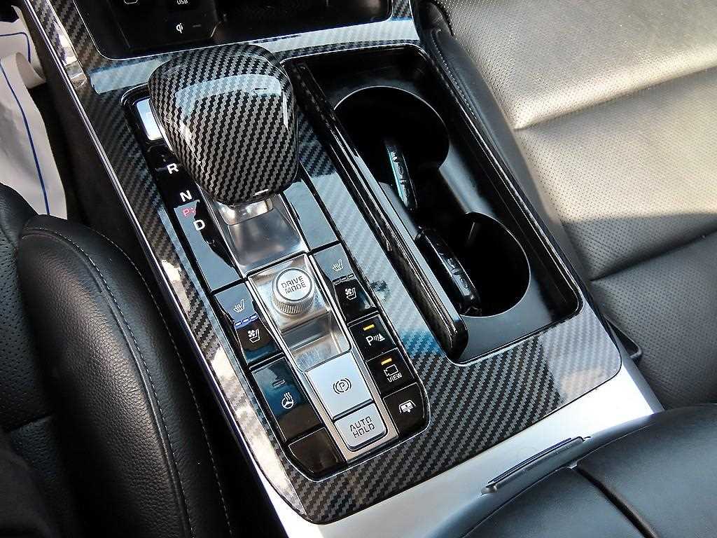 KIA K7 - Vista 10