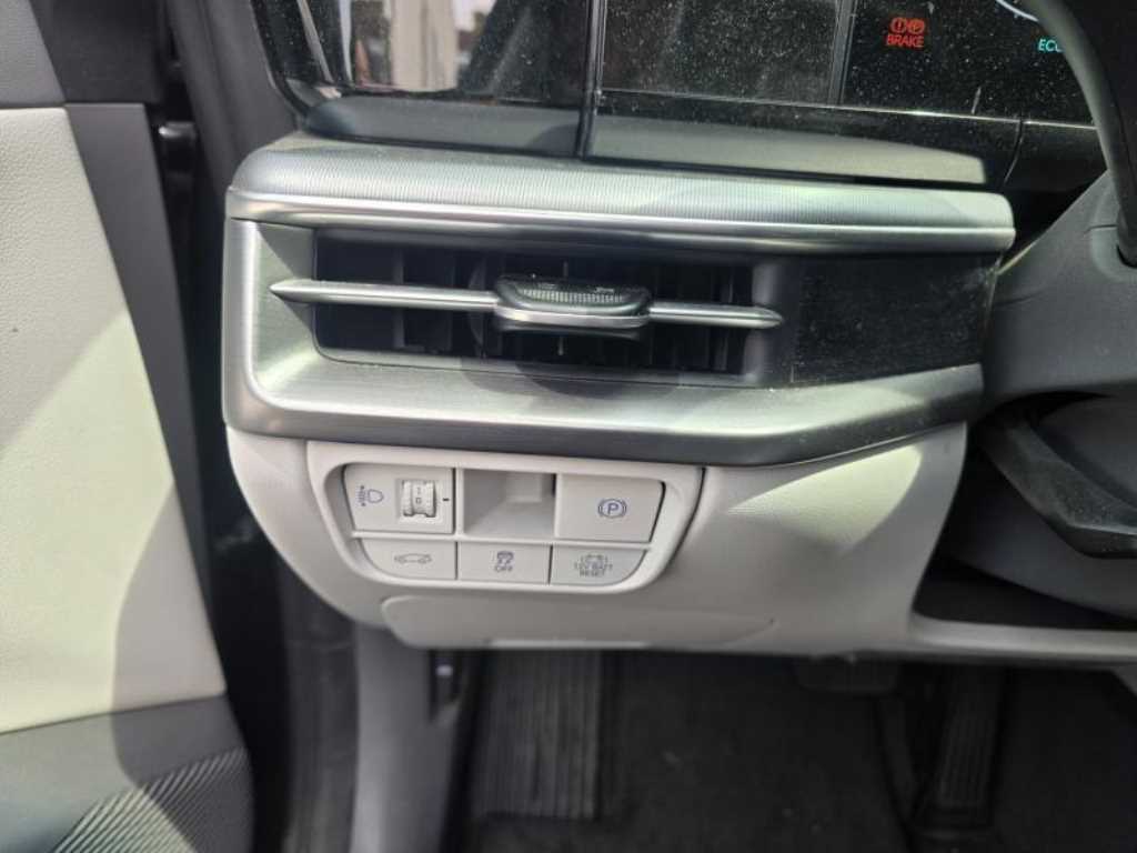 HYUNDAI Grandeur - Vista 9