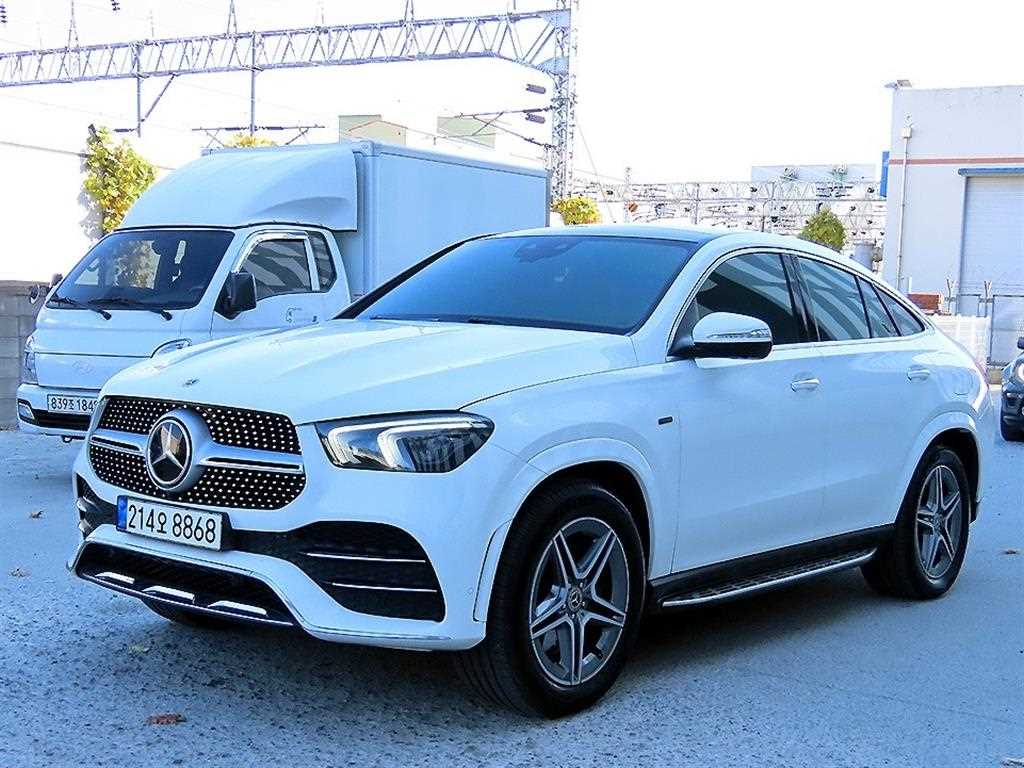 Mercedes Benz GLE Class - Vista 2