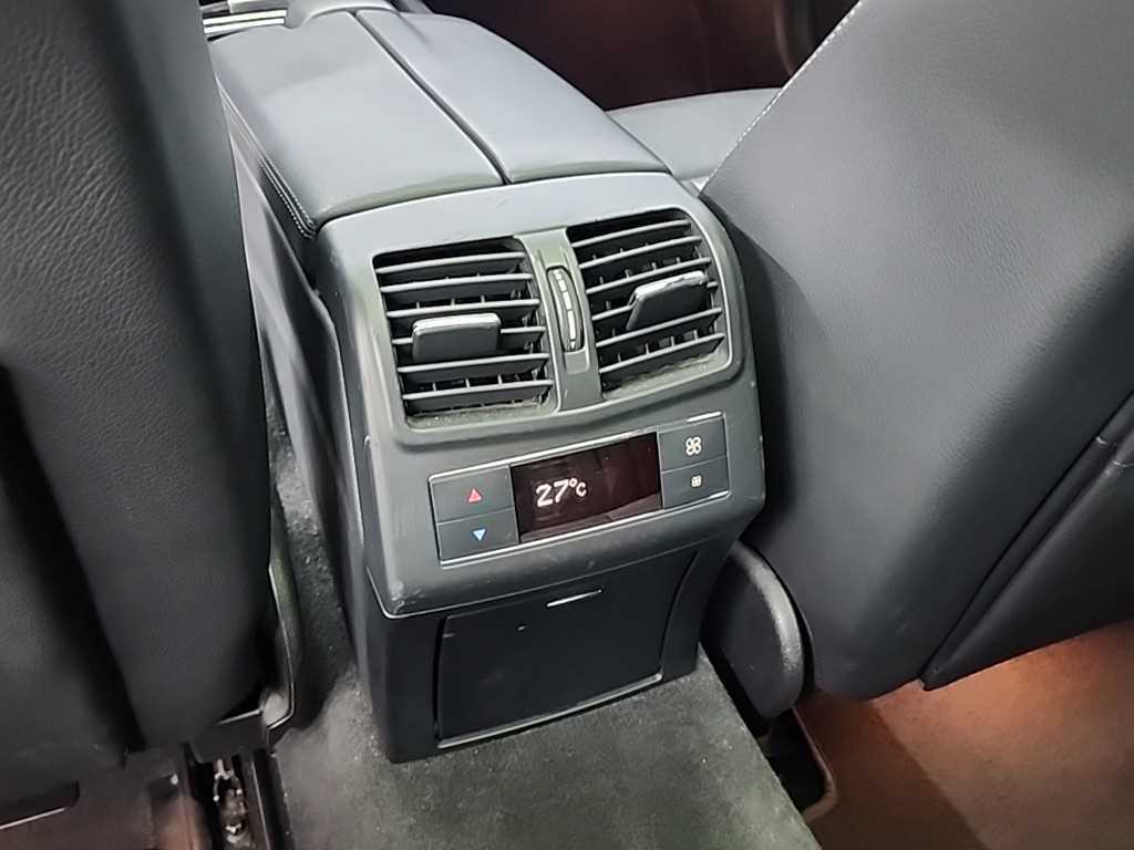 Mercedes Benz E class 2016 Plateado - Importación desde Corea - HF Imports Iquique - Foto 13