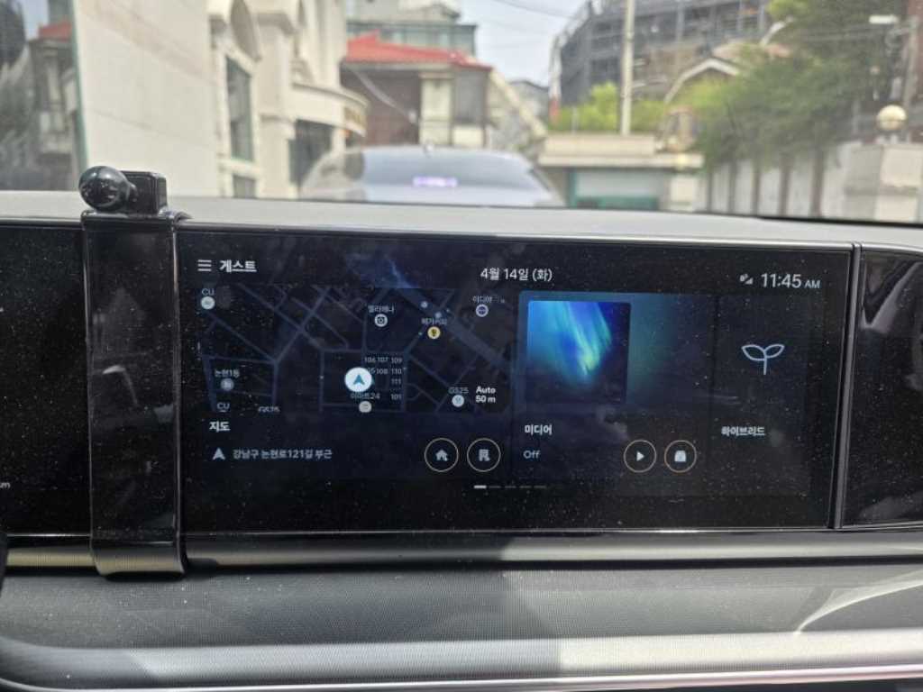 HYUNDAI Grandeur - Vista 7