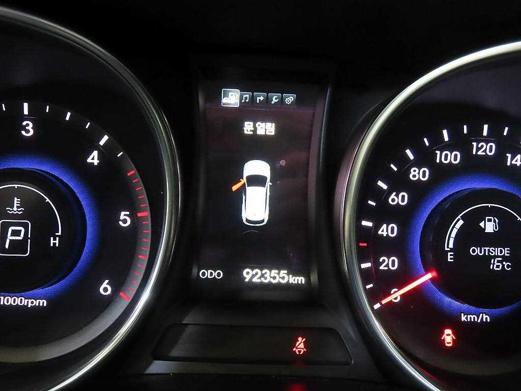 HYUNDAI Santa Fe - Vista 9