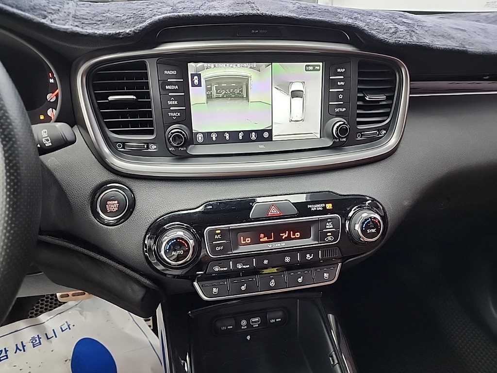 KIA Sorento - Vista 10