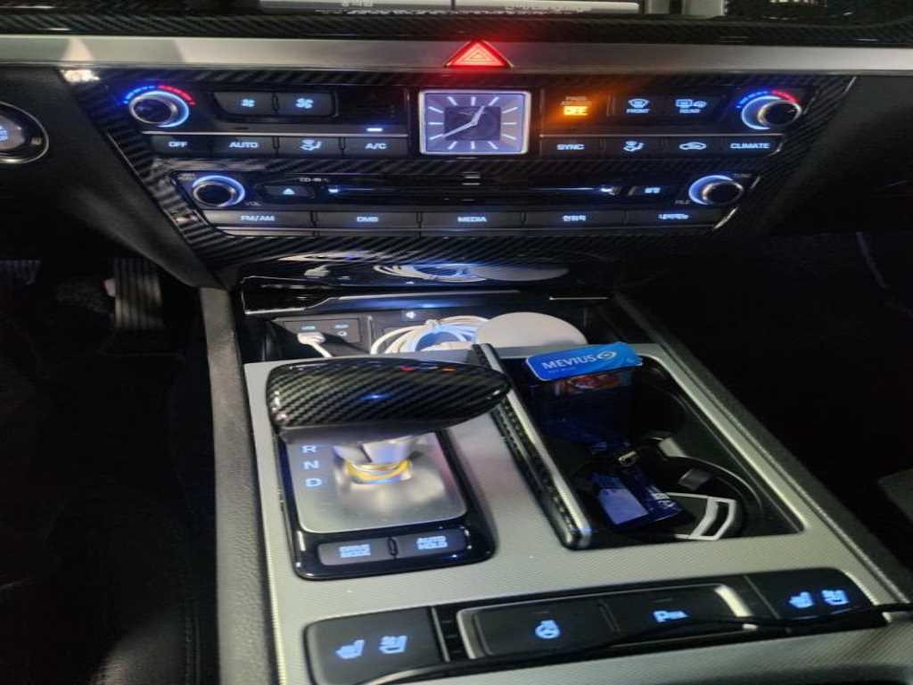 Genesis G80 - Vista 8
