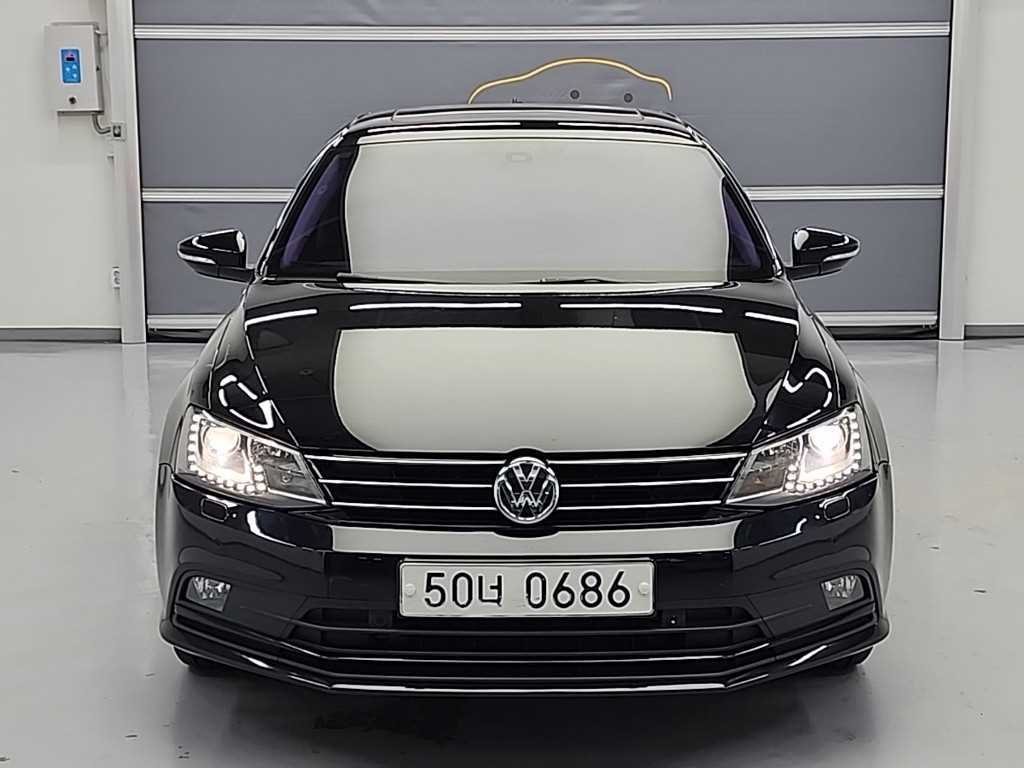 Volkswagen Jetta - Vista 2