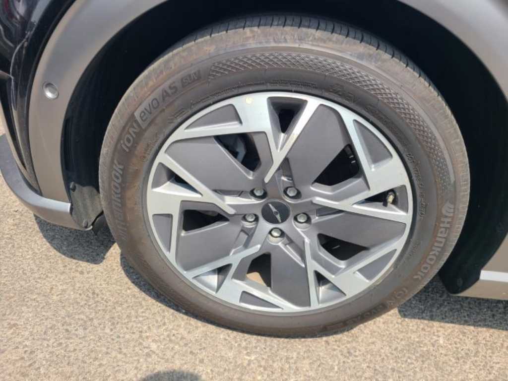 Genesis GV60 2022 Negro - Importación desde Corea - HF Imports Iquique - Foto 16