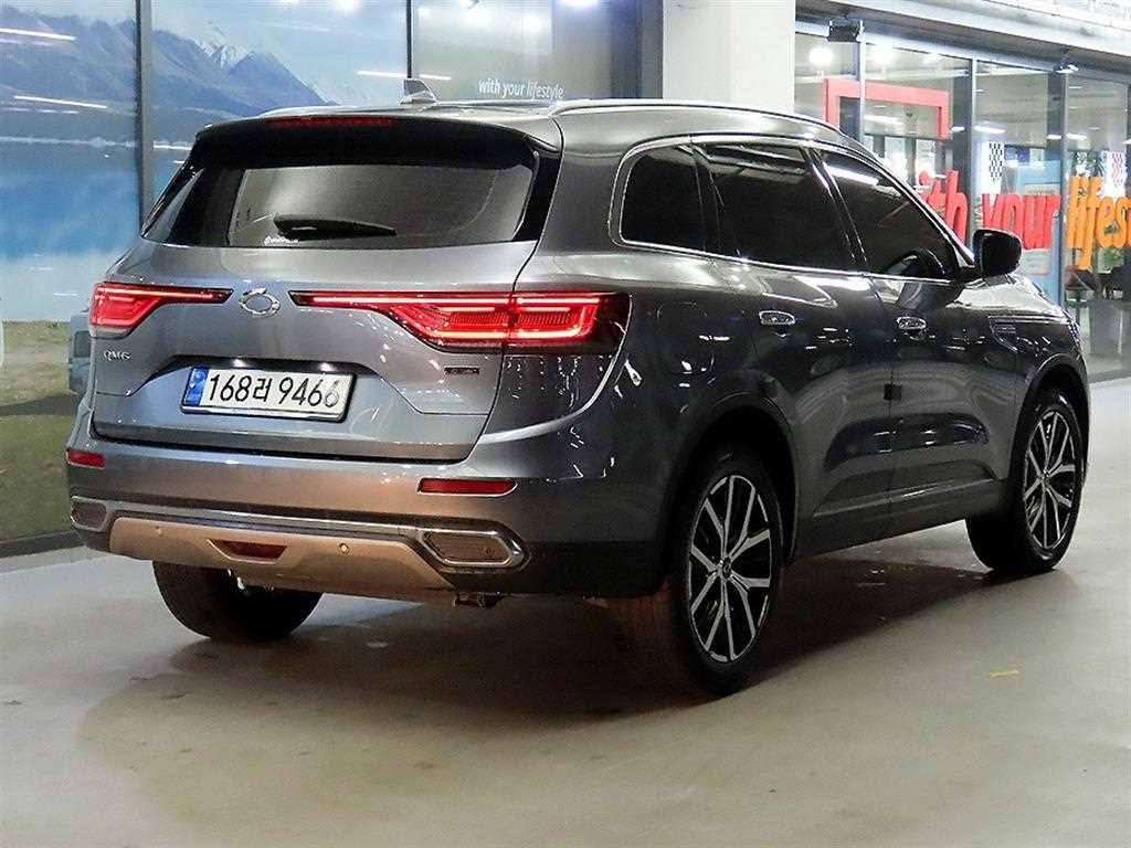 SAMSUNG QM6 - Vista 4