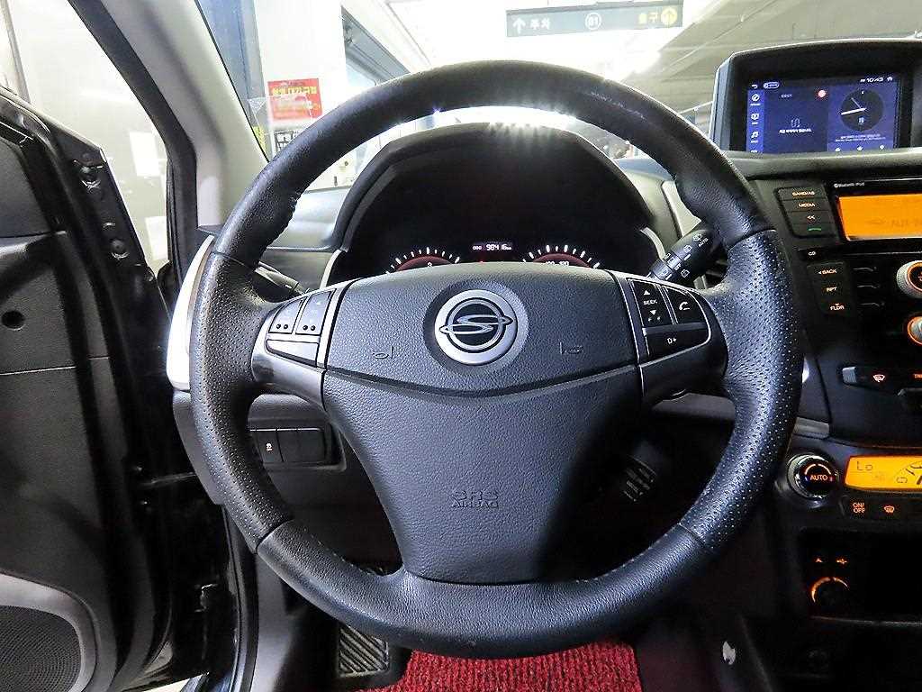 Ssangyong Korando - Vista 8
