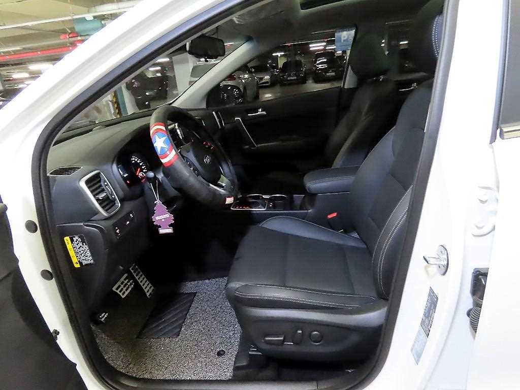 KIA Sportage - Vista 6