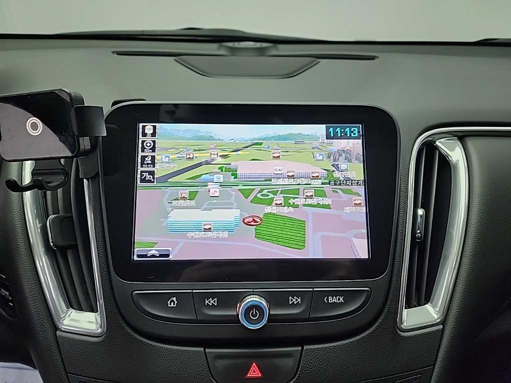 Chevrolet Malibu 2018 Blanco - Importación desde Corea - HF Imports Iquique - Foto 16