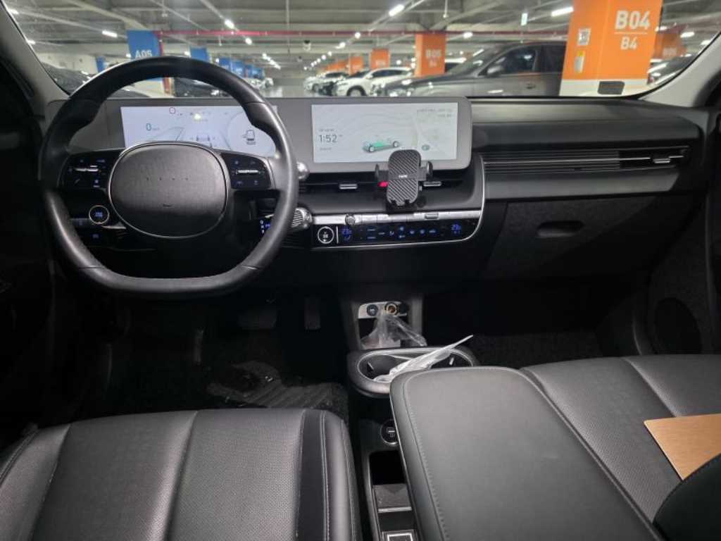 HYUNDAI Ioniq 5 - Vista 5