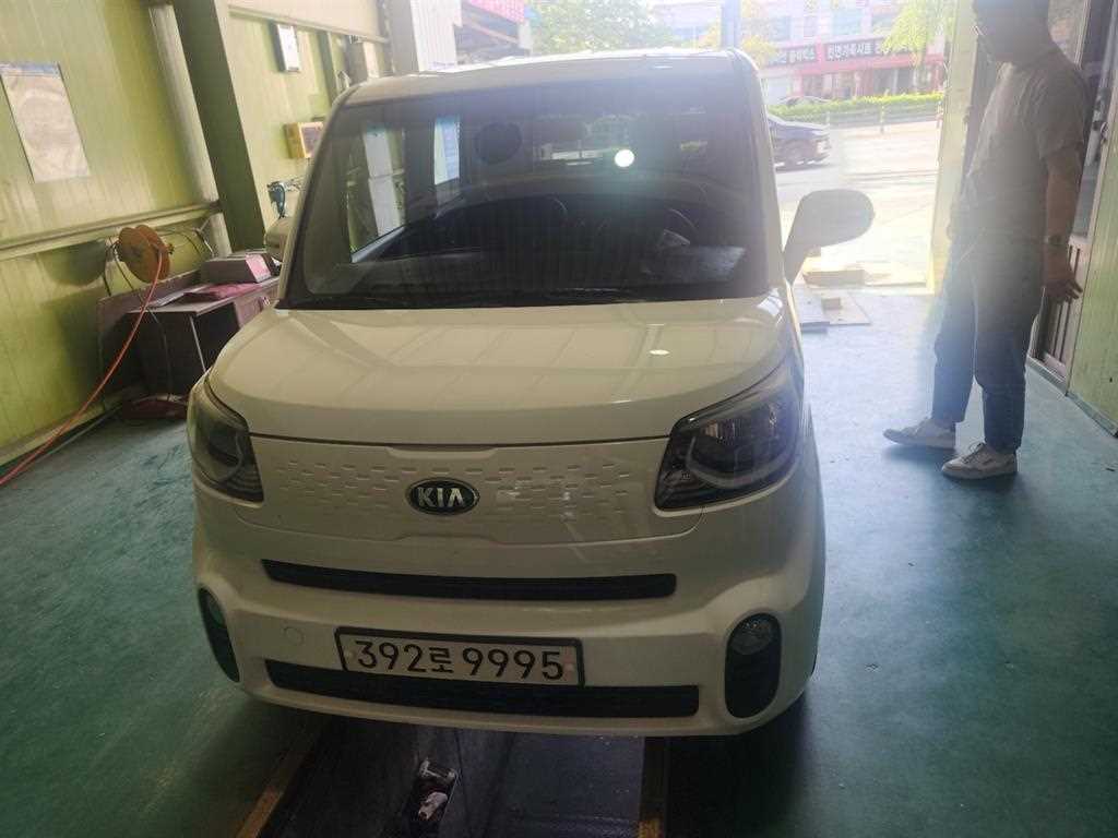 KIA Ray 2018 Blanco - Importación desde Corea - HF Imports Iquique - Foto 1
