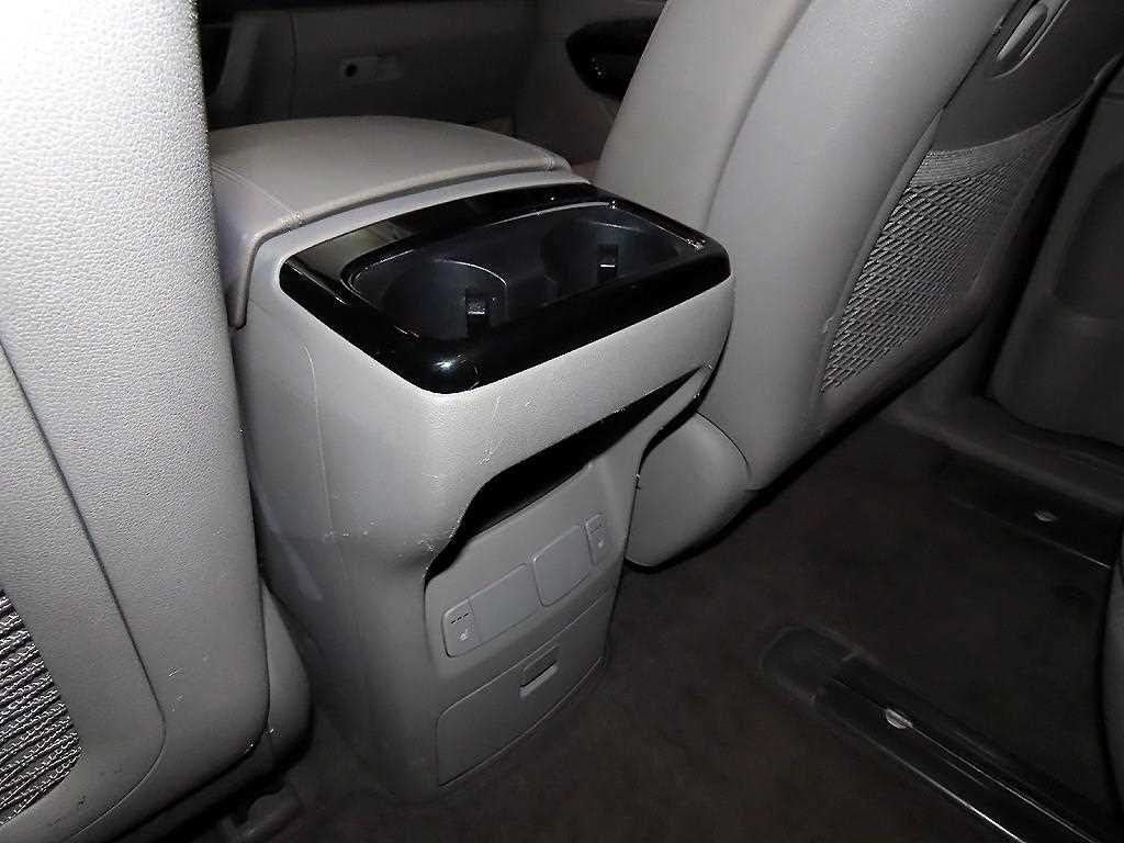 KIA Carnival 2018 Negro - Importación desde Corea - HF Imports Iquique - Foto 17