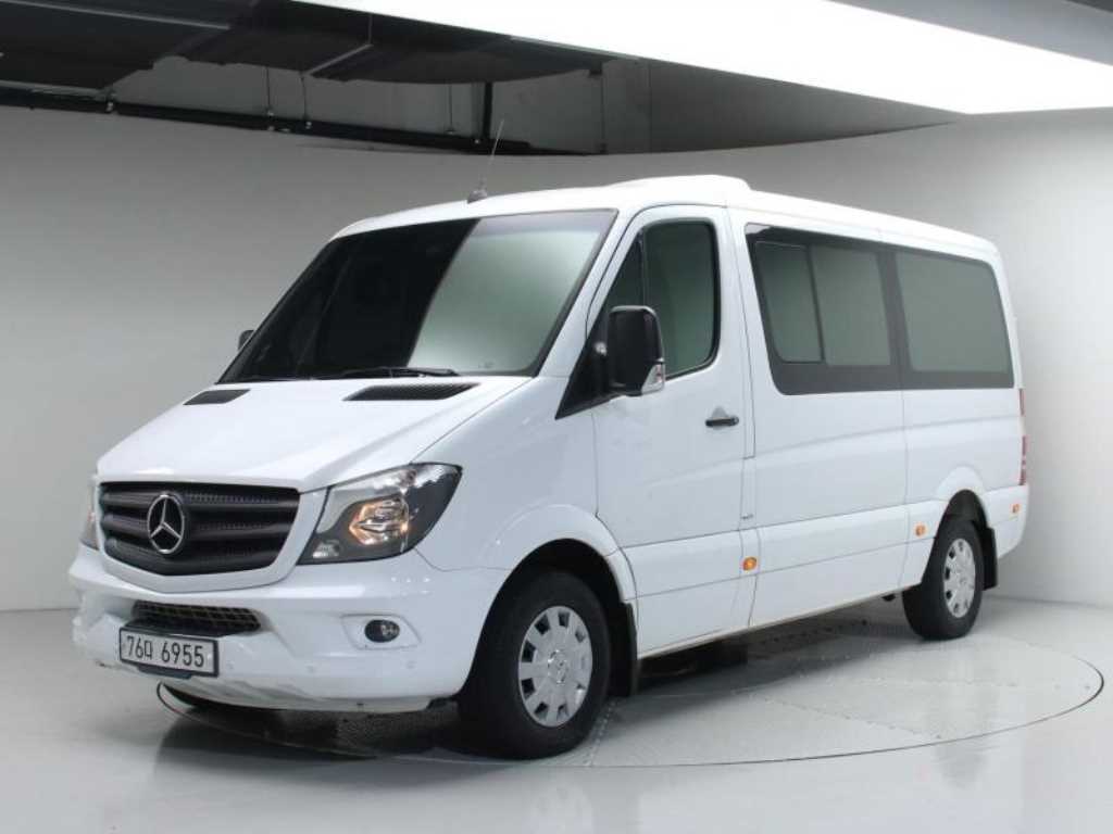 Mercedes Benz Sprinter 2017 Blanco - Importación desde Corea - HF Imports Iquique - Foto 1