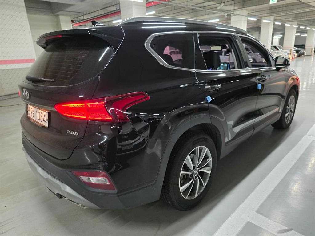 HYUNDAI Santa Fe - Vista 6