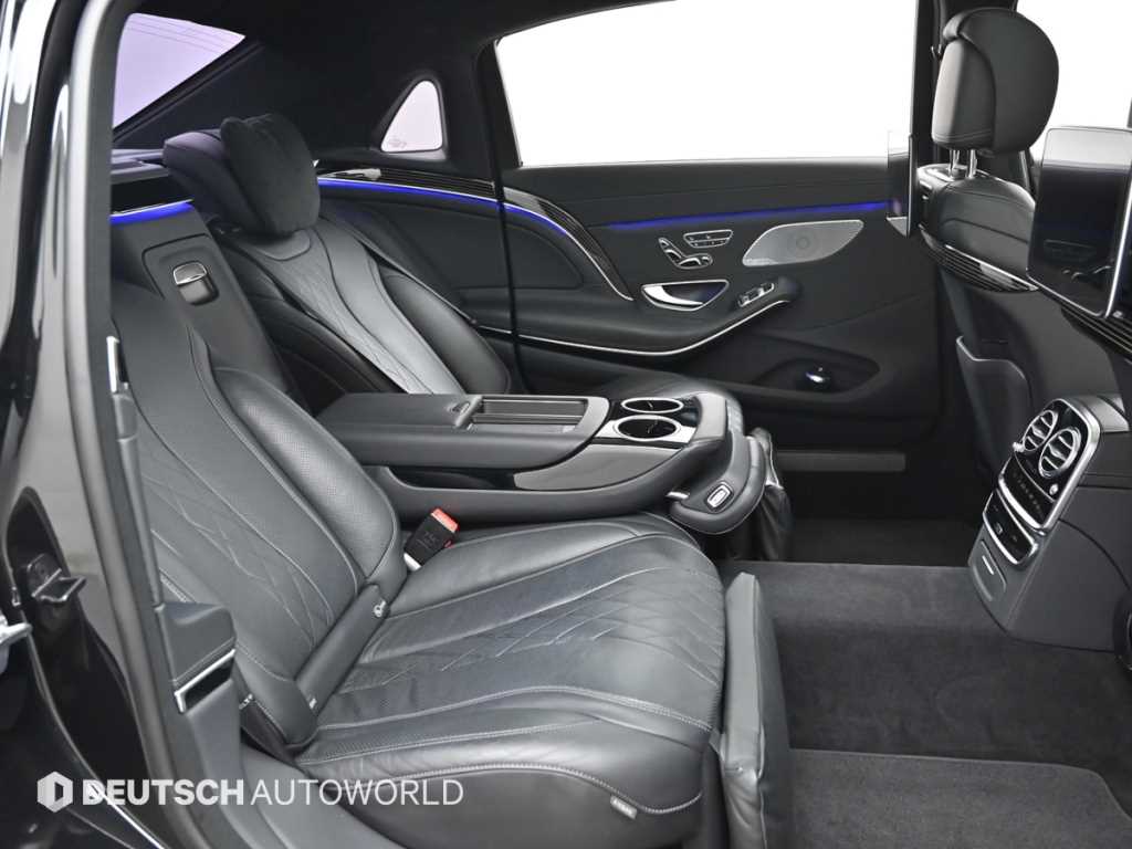 Mercedes Benz S Class - Vista 12