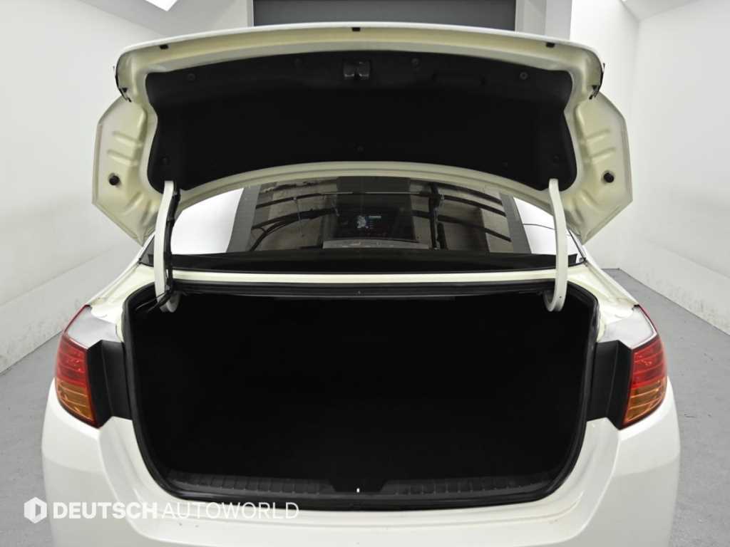 KIA K5 2012 Blanco - Importación desde Corea - HF Imports Iquique - Foto 19